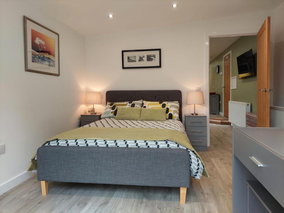 Bayview Lodge New Spacious Apartment Breakish Экстерьер фото