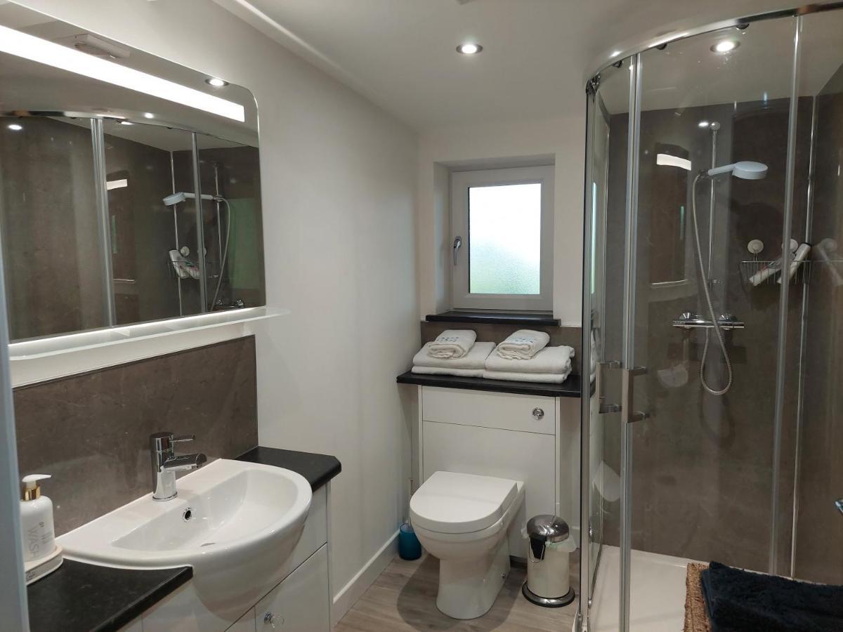 Bayview Lodge New Spacious Apartment Breakish Экстерьер фото